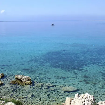 By The Sea Mandre, Pag - 16069 *
